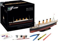 Revell Titanic Adventskalender 2021